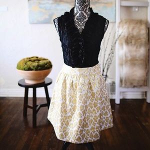 Merona flirty black top